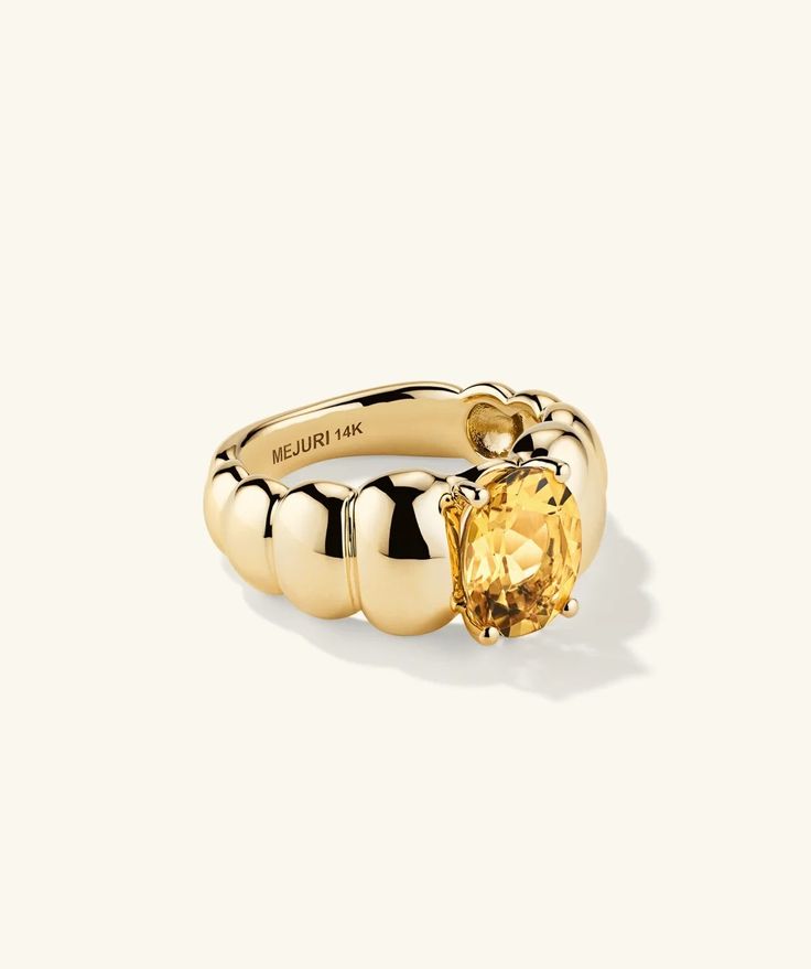 Classic Gold Ring